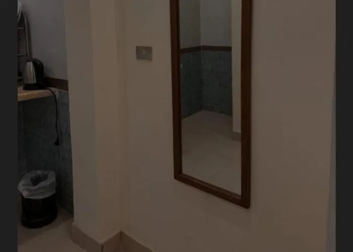 العائلة على شاطئ البحر الأحمر مع مسبح * Hurghada