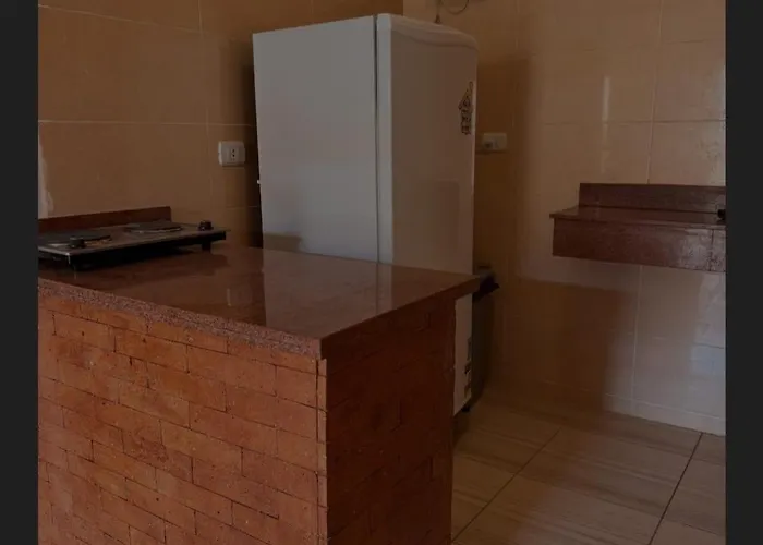 العائلة على شاطئ البحر الأحمر مع مسبح Villa